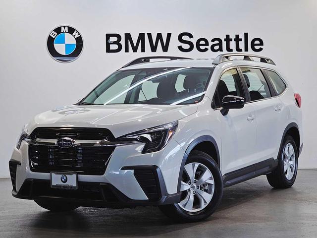 Photo of 2023 Crystal White Pearl Subaru Ascent