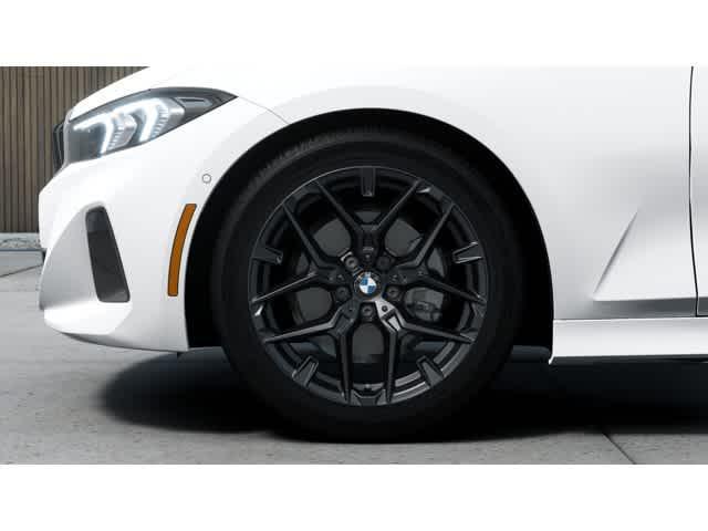 Photo of 2025 Alpine White BMW 330
