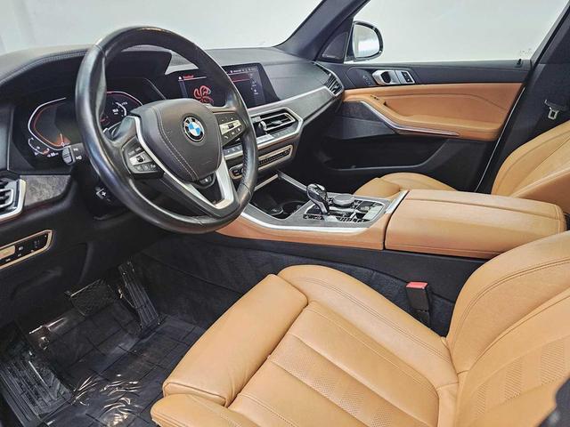 Photo of 2019 Alpine White BMW X5