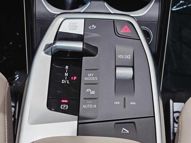 Photo of 2025 Phytonic Blue Metallic BMW X1