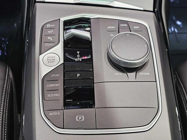 Photo of 2024 Jet Black BMW 230