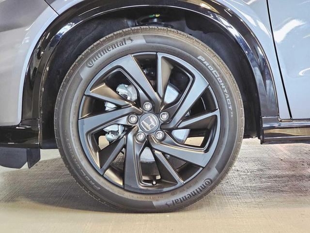 Photo of 2022 Modern Steel Metallic Honda HR-V