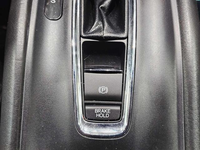 Photo of 2022 Modern Steel Metallic Honda HR-V