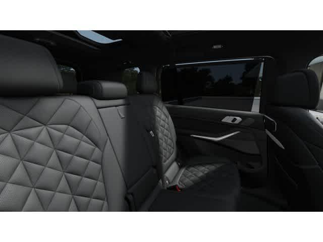 Photo of 2026 Skyscraper Grey Metallic BMW X7
