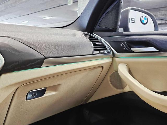 Photo of 2022 Alpine White BMW X3