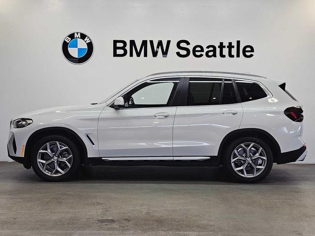 Photo of 2022 Alpine White BMW X3