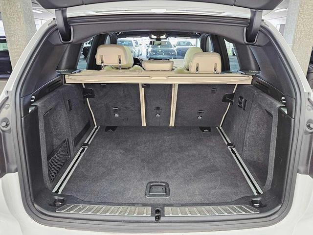 Photo of 2022 Alpine White BMW X3