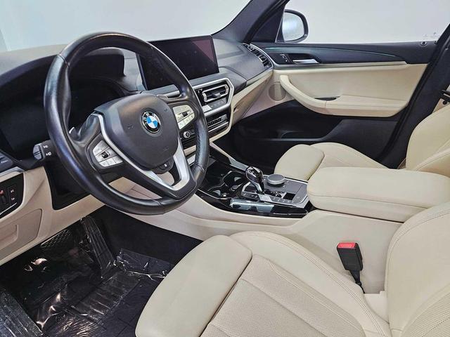 Photo of 2022 Alpine White BMW X3