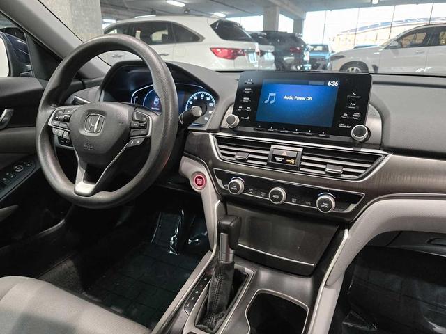 Photo of 2020 Obsidian Blue Pearl Honda Accord