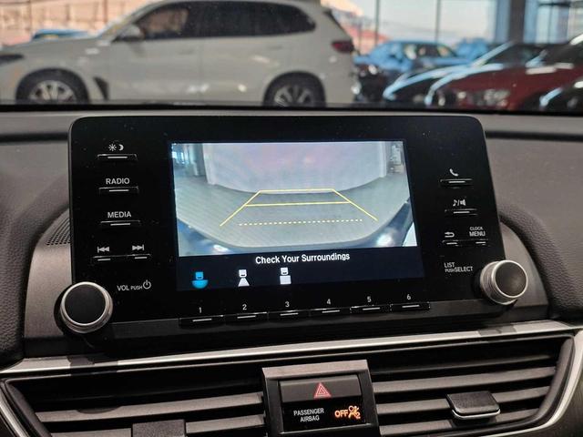 Photo of 2020 Obsidian Blue Pearl Honda Accord