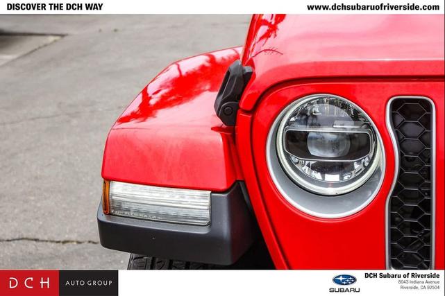 Photo of 2020 Firecracker Red Clearcoat Jeep Gladiator