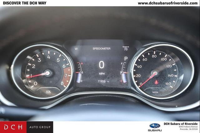 Photo of 2019 Diamond Black Crystal Pearlcoat Jeep Compass