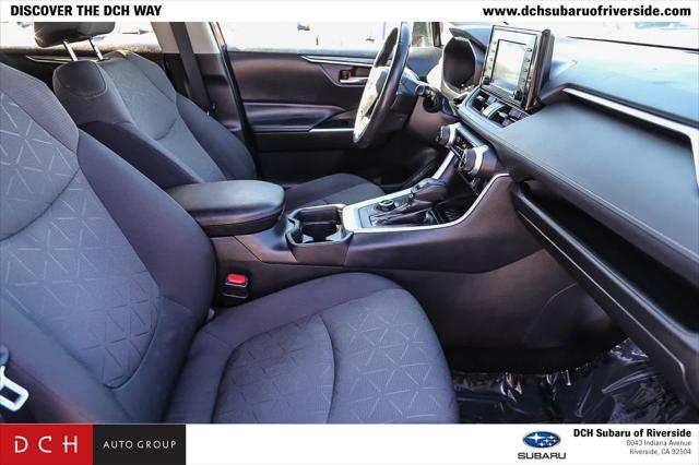 Photo of 2021 Ruby Flare Pearl Toyota RAV4 Hybrid