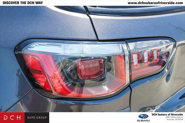 Photo of 2020 Granite Crystal Metallic Clearcoat Jeep Compass