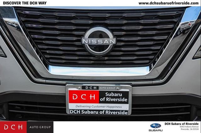 Photo of 2022 Brilliant Silver Metallic Nissan Rogue