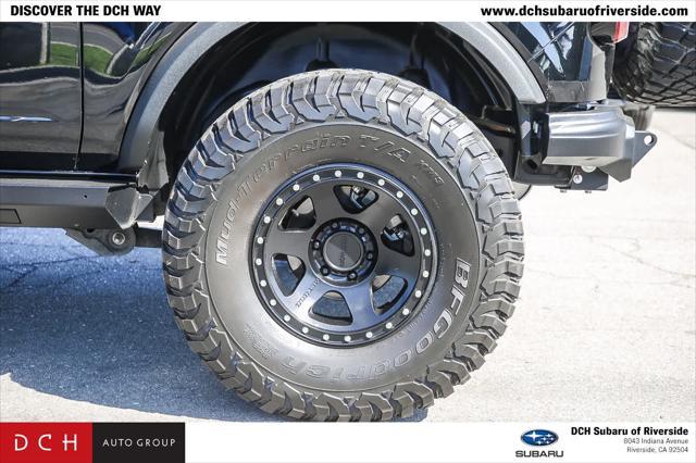 Photo of 2022 Shadow Black Ford Bronco