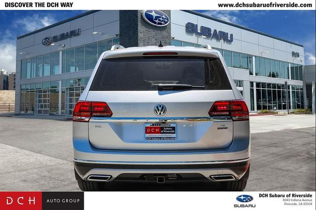 Photo of 2019 Reflex Silver Metallic Volkswagen Atlas