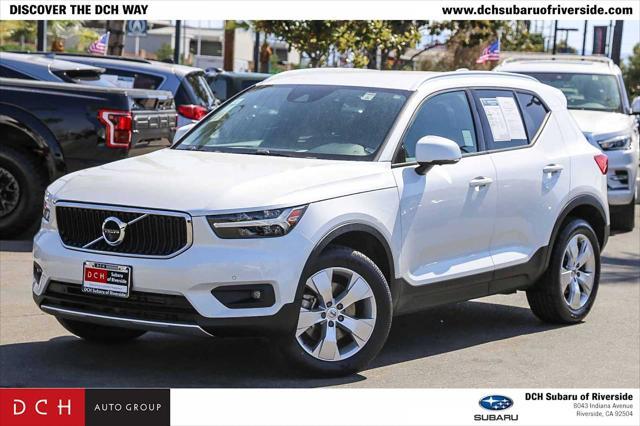2022 Volvo XC40