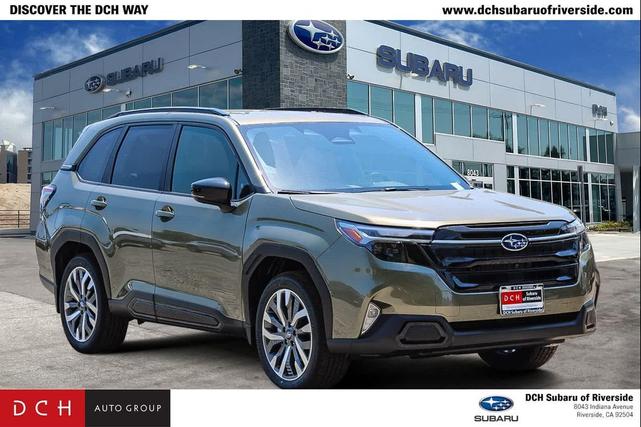 Photo of 2025 Autumn Green Metallic Subaru Forester