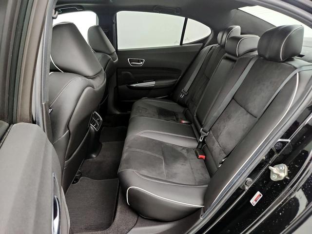 Photo of 2020 Black Acura TLX