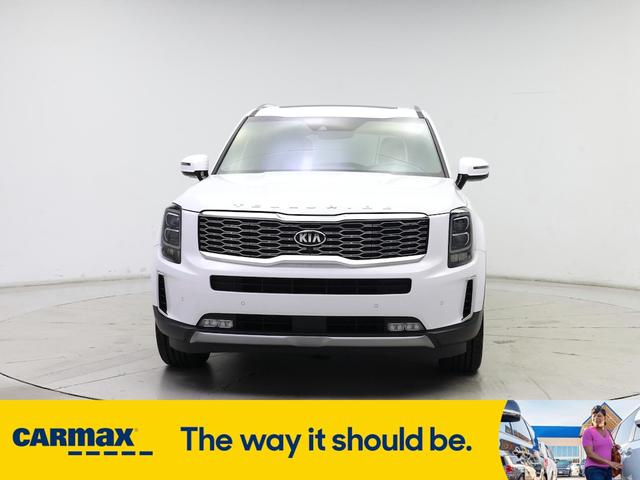 Photo of 2021 White Kia Telluride