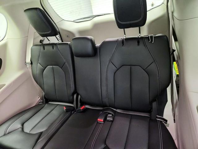 Photo of 2023 Red Chrysler Pacifica