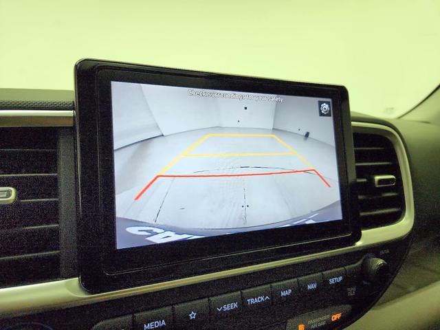 Photo of 2021 Silver Hyundai VENUE