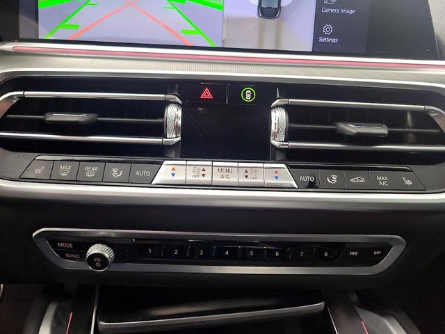 Photo of 2022 Green BMW X6