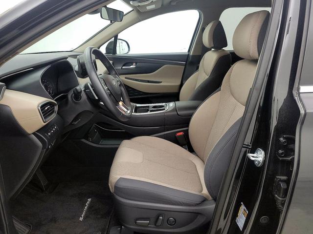 Photo of 2023 Black Hyundai SANTA FE