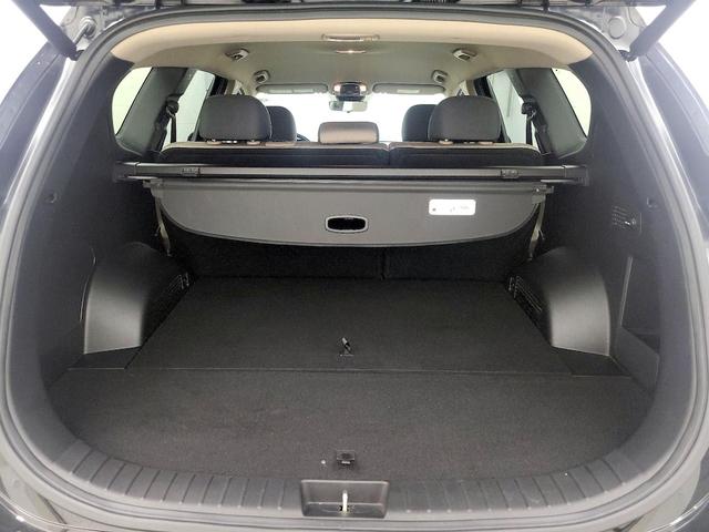 Photo of 2023 Black Hyundai SANTA FE