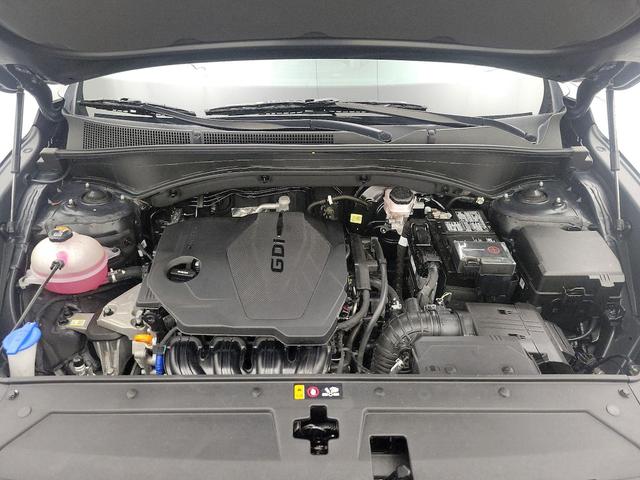 Photo of 2023 Black Hyundai SANTA FE