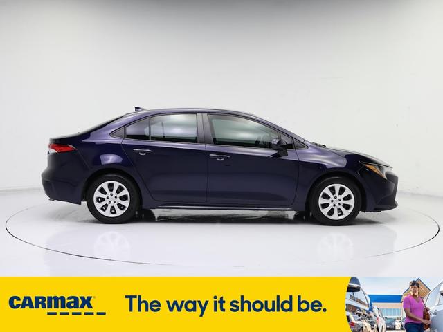 Photo of 2020 Blue Toyota Corolla
