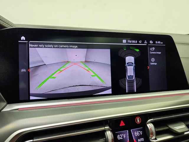 Photo of 2022 White BMW X6