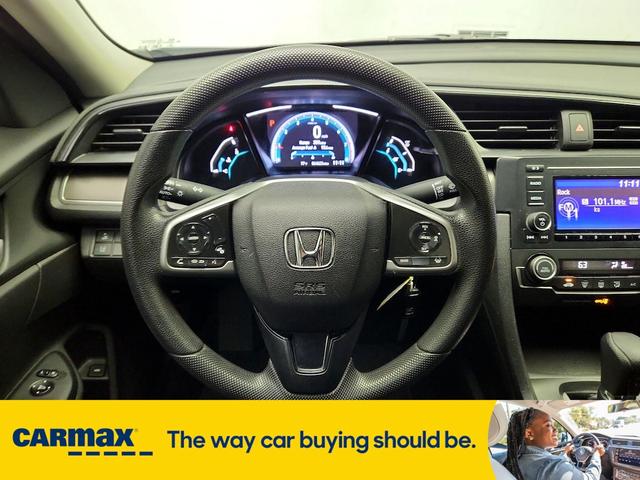 Photo of 2020 White Honda Civic