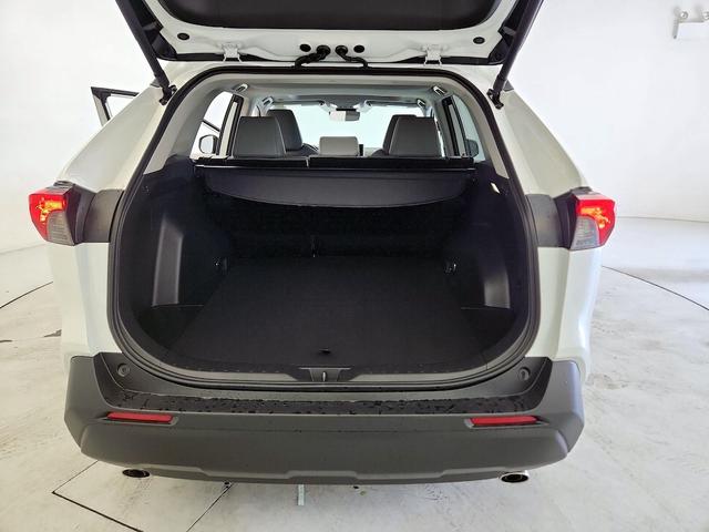 Photo of 2025 White Toyota RAV4