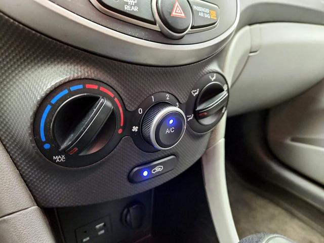 Photo of 2017 Black Hyundai Accent