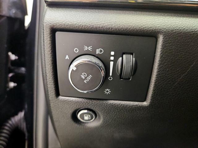Photo of 2020 Black Jeep Grand Cherokee