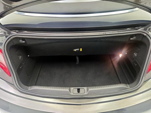 Photo of 2016 Gray Buick Cascada