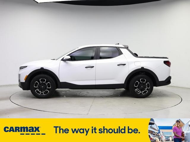 Photo of 2022 White Hyundai SANTA CRUZ