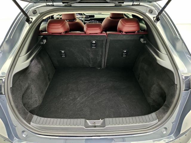 Photo of 2024 Gray Mazda CX-30