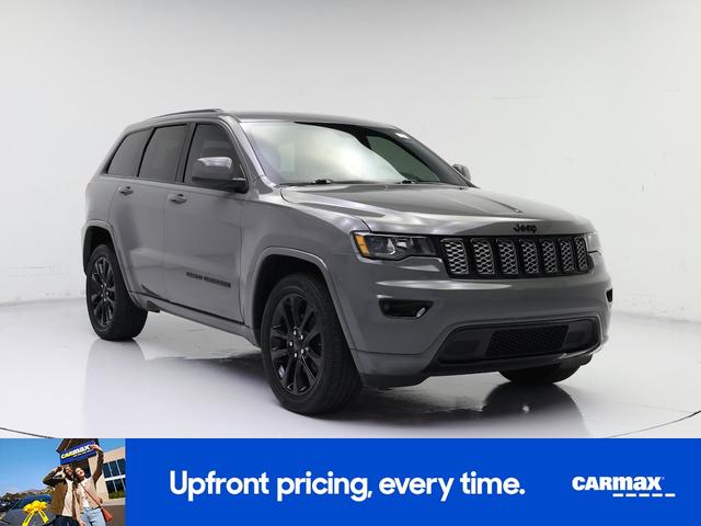 Photo of 2019 Gray Jeep Grand Cherokee