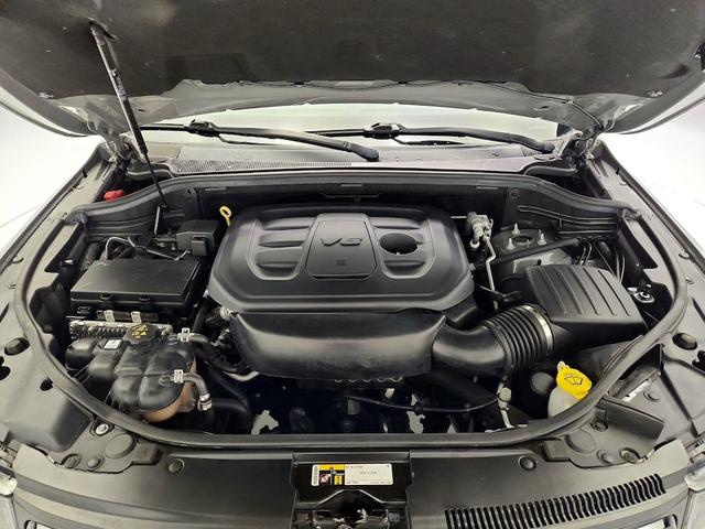 Photo of 2019 Gray Jeep Grand Cherokee