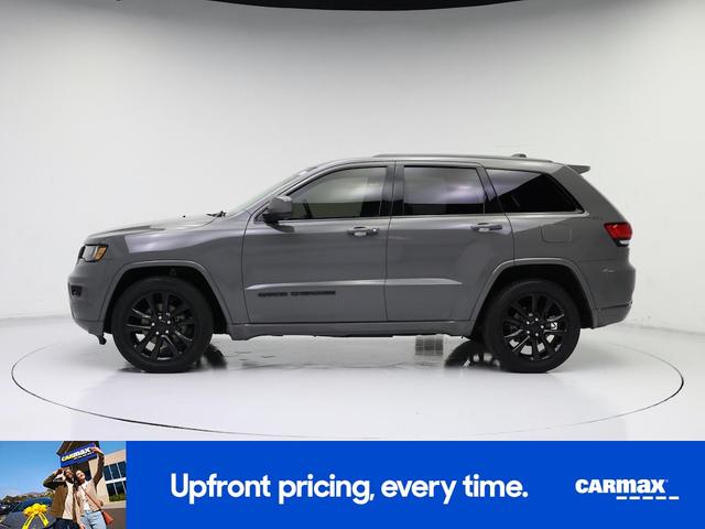 Photo of 2019 Gray Jeep Grand Cherokee