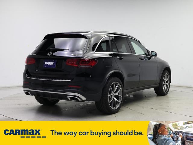 Photo of 2022 Black Mercedes-Benz GLC 300