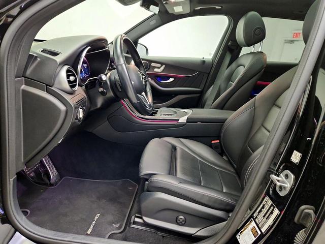 Photo of 2022 Black Mercedes-Benz GLC 300