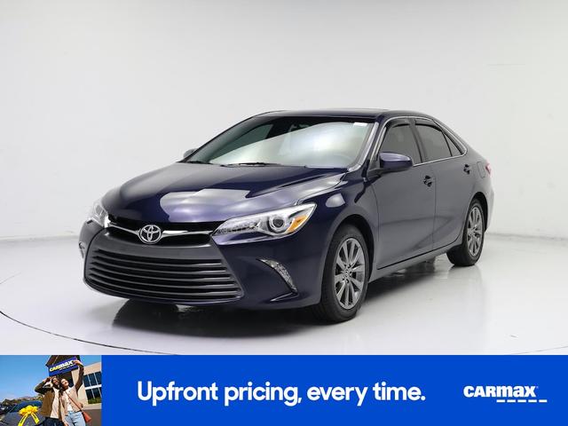 Photo of 2015 Blue Toyota Camry