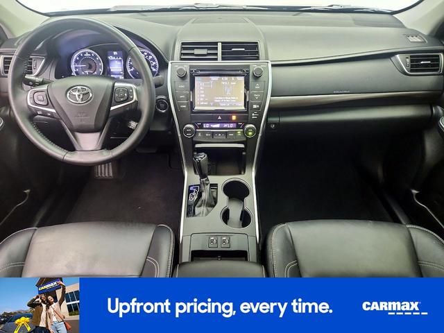 Photo of 2015 Blue Toyota Camry