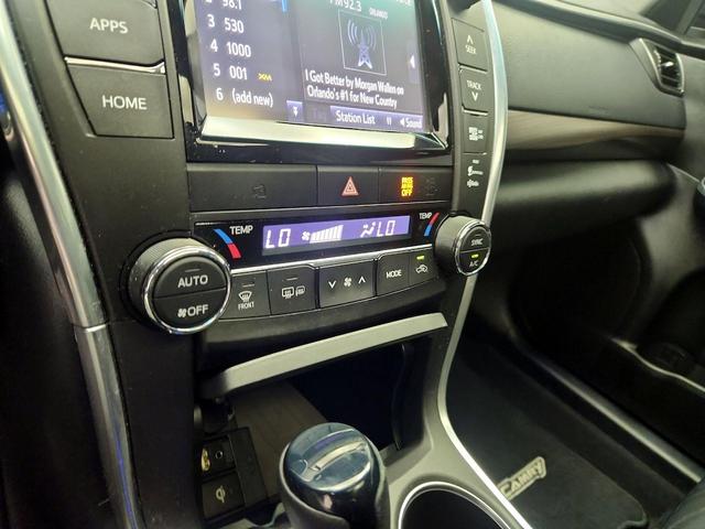 Photo of 2015 Blue Toyota Camry