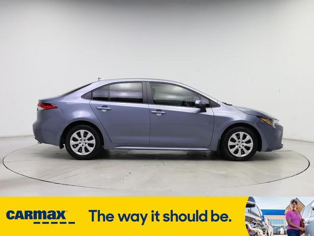 Photo of 2025 Gray Toyota Corolla
