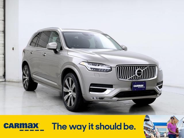 2022 Volvo XC90